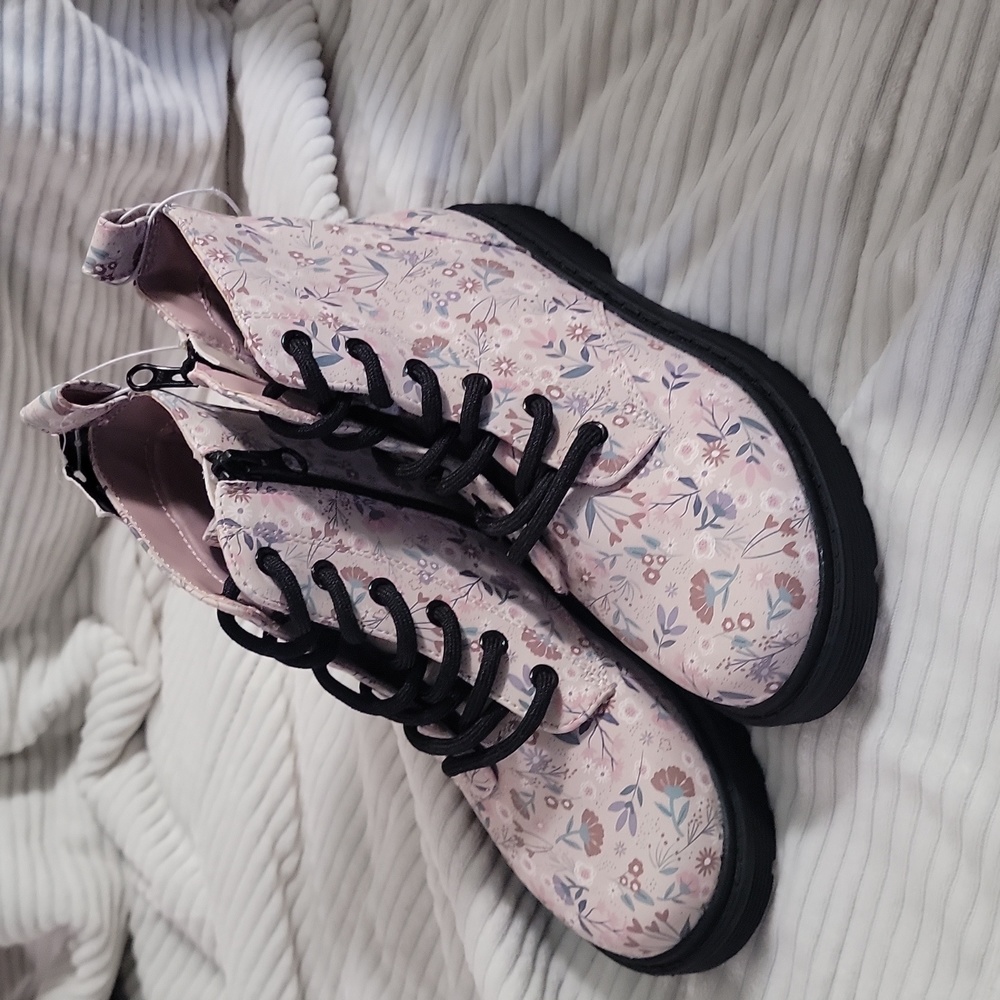 Kids Boots